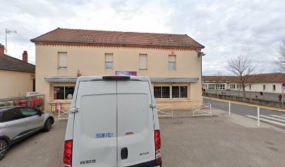 Café De La Place, Café à Molinet