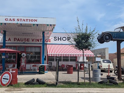 Gas Station « La Pause Vintage », Café à Saint-Antoine-de-Ficalba