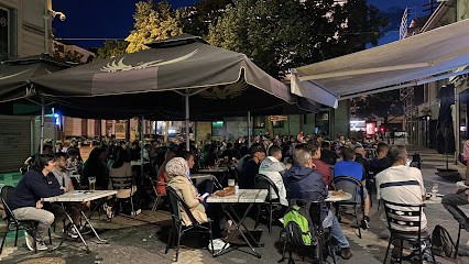 Café Le Dauphiné, Café à Valence