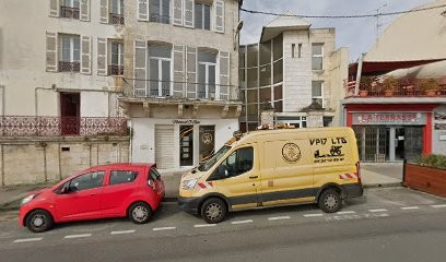 les delices de lina, Café à Saintes