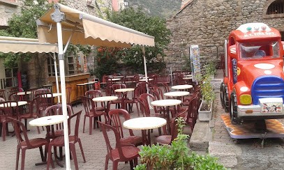 Café Le Canigó, Café à Villefranche-de-Conflent
