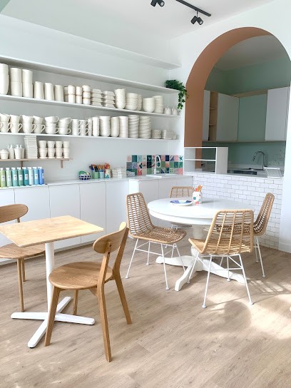 Céramicafé Geneviève - Paris 14, Café à Paris 14