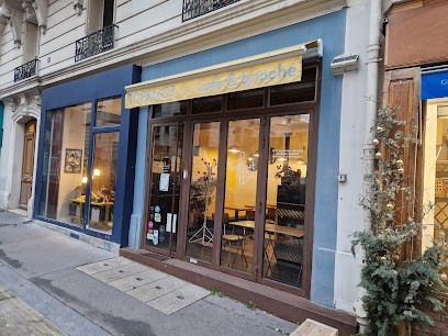 Topknot Café / Restaurant, Café à Paris 19