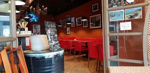 Factory, Café à Bonifacio