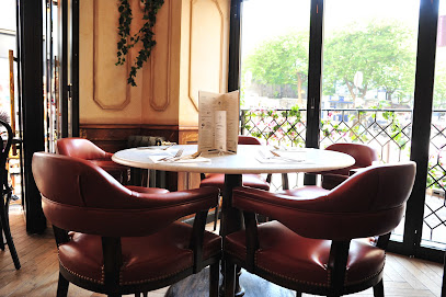 Le Vrai Paris Café à Paris 18
