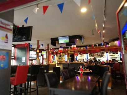 Café Pollet, Café à Neufchâteau