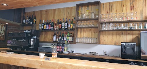 Cheboukh Rabah, Café à Roubaix