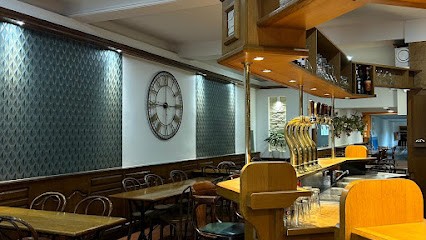 Café De La Place, Café à Vigy