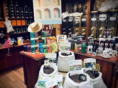 1924 - Un monde de Cafés, Café à Houssen