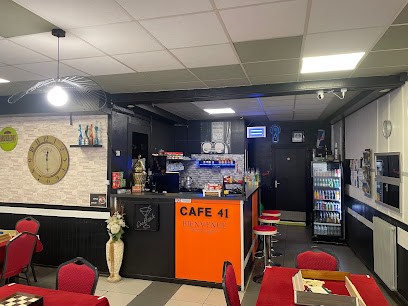 KIRKBINAR Hasan, Café à Reims