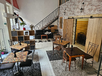 Tourner Les Pages Café à Ajaccio