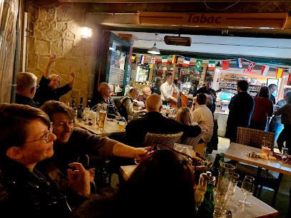 Cafe Du Commerce, Café à Treignac