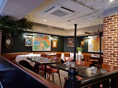 Café Capone, Café à Paris 12