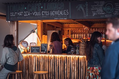 Dihan Café Lounge, Café à Ploemel
