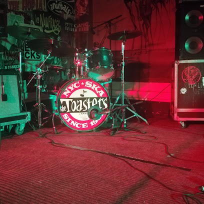 Café-Musiques L'Abattoir, Café à Lillers