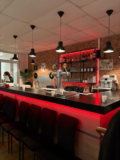 Le Friendly, Café à Decazeville