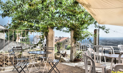 A Piazzetta Café à Prunelli-di-Fiumorbo