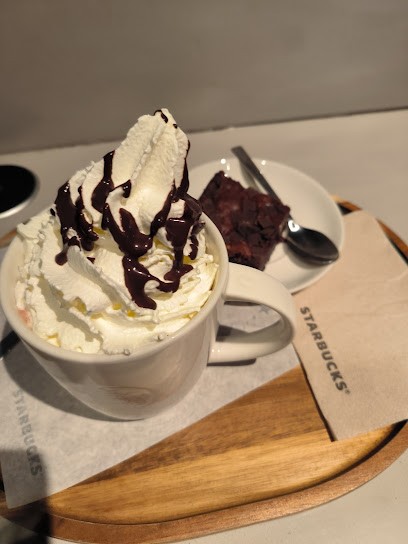 Starbucks Rue Lafayette (Capitole), Café à Toulouse