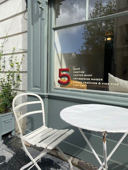 Les 5 Marches - Café Cantine, Café à Paris 18