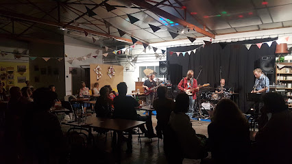 Bar'ouf Café, Café à Collemiers