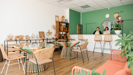 Les Ateliers D'issy – Café Solidaire & Bricothèque Café à Issy-les-Moulineaux
