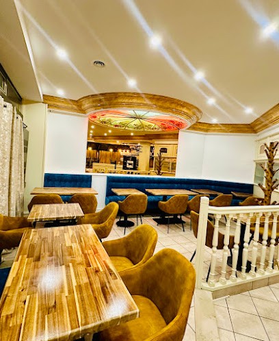 Le Clem Café, Café à Courbevoie