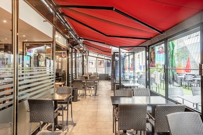 Le Café De France, Café à Saint-Denis