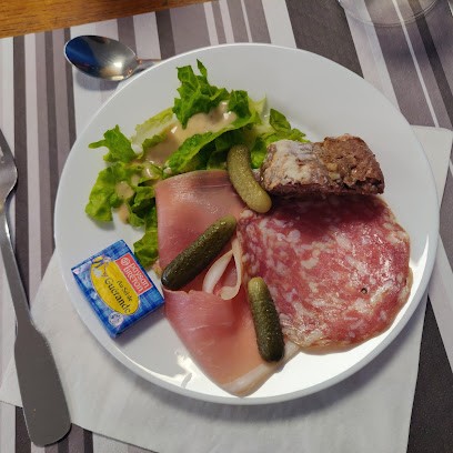 Café de la Gare, Café à Vergigny