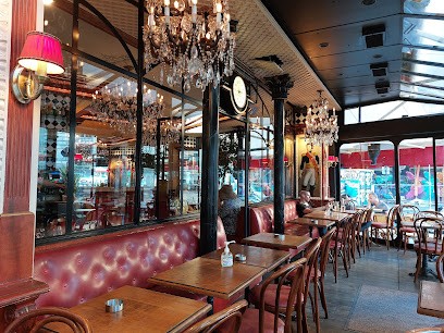 Le Café Pierre, Café à Paris 10