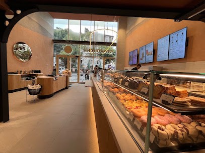 Starbucks Pau Centre-Ville, Café à Pau