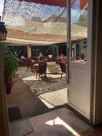 Café Des Fleurs Du Malt, Café à Nîmes