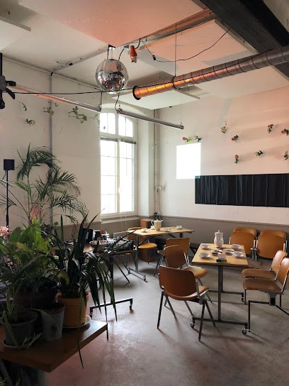 Loire Tea Club - Atelier De Thé, Café à Rezé