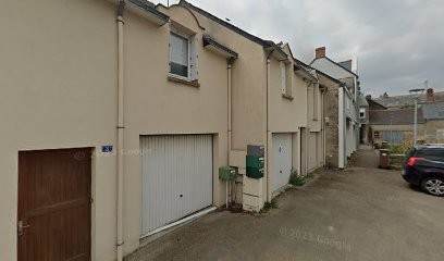 Café de la place, Café à Plessé