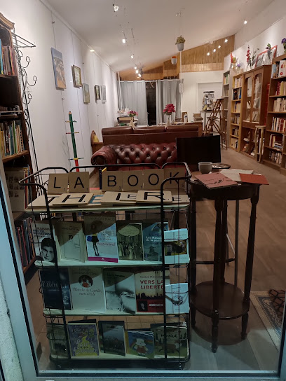 La Book'théière Café à Angoulême