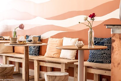 Wad I Coffee Brunch Healthy I Boutique I Yoga Chambéry, Massage & Activities Corps - Esprits I Room Réunion Coworking, Café à Chambéry