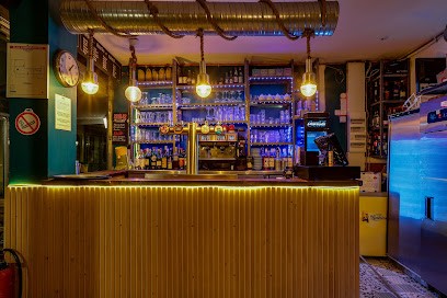 Le Magnolia Café, Café à Paris 20