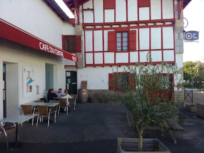 Café Du Centre, Café à Urcuit
