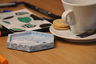 Made By Me | Un Café Créatif Café à la Rochelle