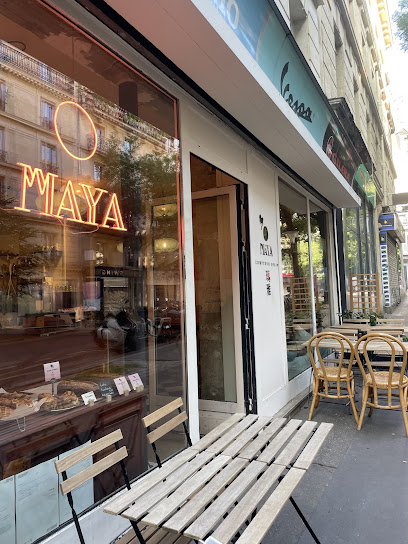 Maya Café à Paris 18