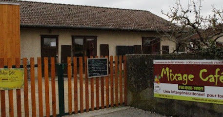 Mixage Café, Café à Saint-Vérand