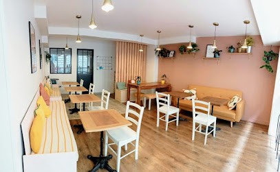 Clapton Café Et Ateliers, Café à Nantes