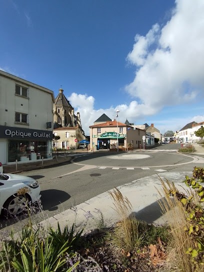 Le Café Des Arts, Café à Aizenay