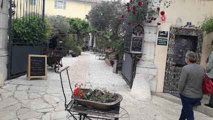 Grand Café du Cours, Café à Aups