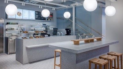 ARKET CAFÉ, Café à Paris 04