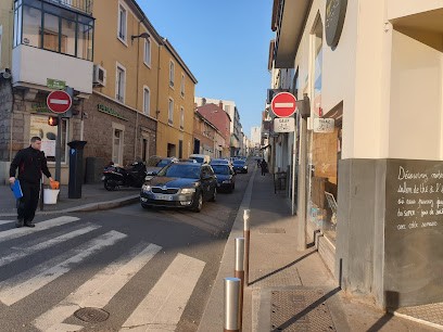 Cafe Of Peace, Café à Oullins