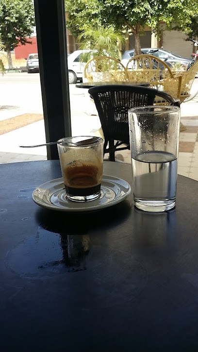 Café des Oiseaux, Café à Saint-Nicolas-de-Port