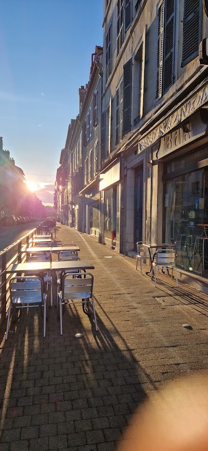 Bar Des 7 Cantons, Café à Pau