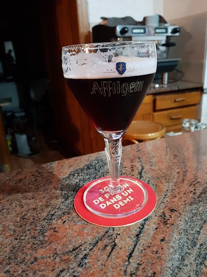 Café des Promeneurs, Café à Neufchef