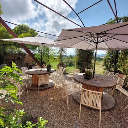 La Luciole, Café à Saint-Victor-Rouzaud