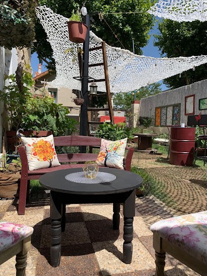 Exo'Kafé, Café à Violès